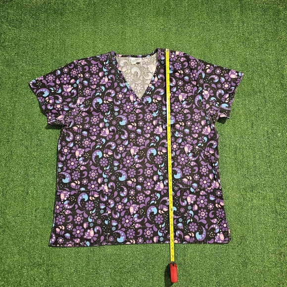 Scrubs Purple and Blue Patterned Scrub Top - Picture 3 of 5